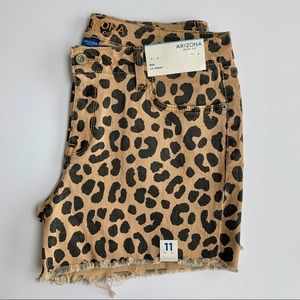 Arizona Cheetah Print Midi Shorts